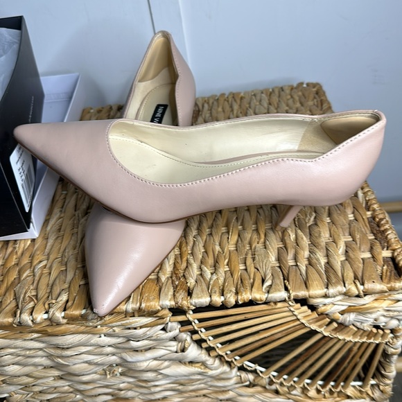 Nine West Blush Pink Heels size 7.5 - Picture 2 of 6